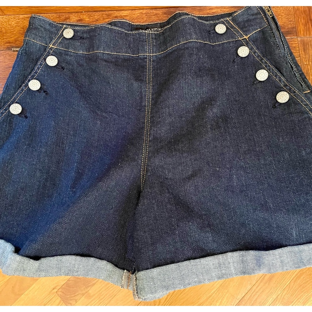 Banana Republic Sailor Short - size 29/8